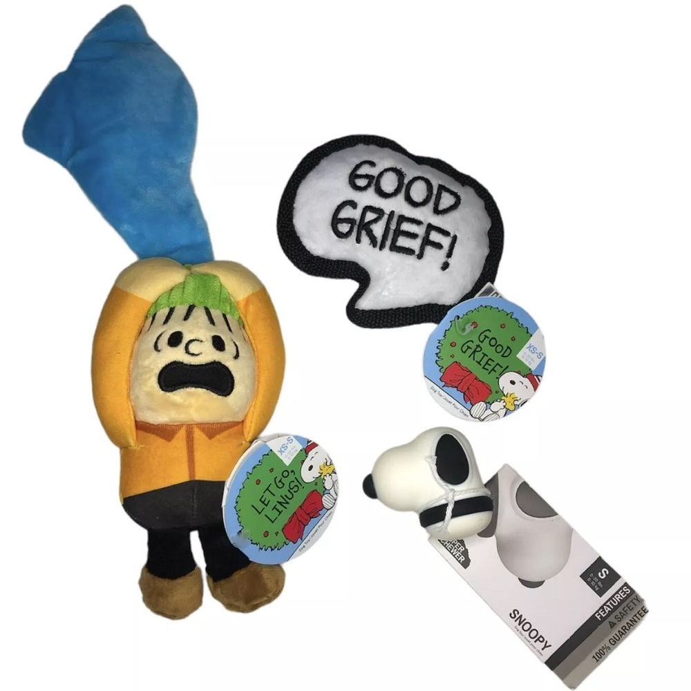 BarkBox Peanuts Snoopy and Linus Dog Chew Toy Set